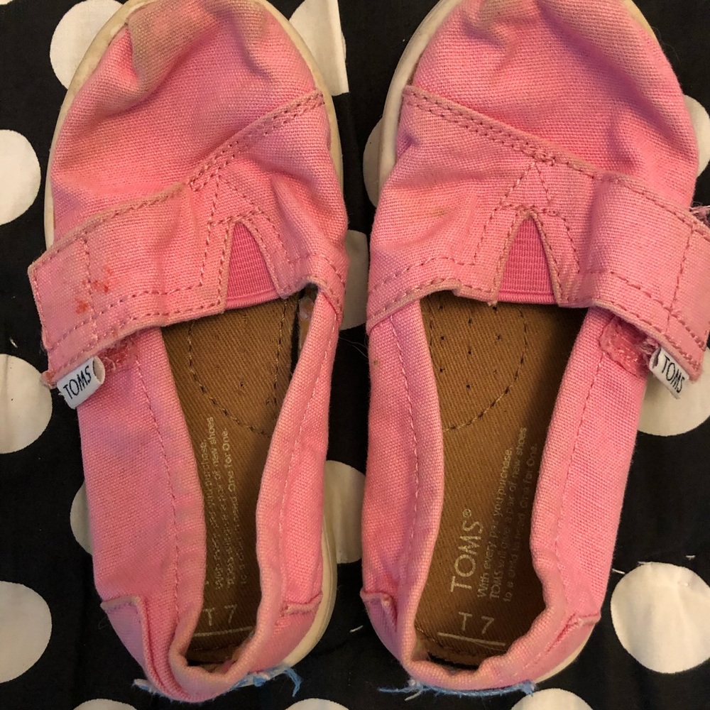Toddler girl Toms